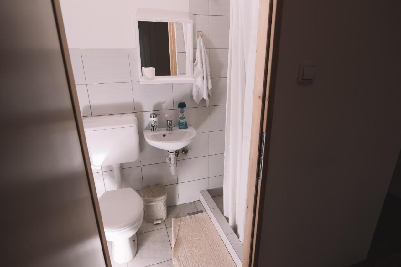 De Lux Apartment & Rooms Emilia Баня-Лука Экстерьер фото