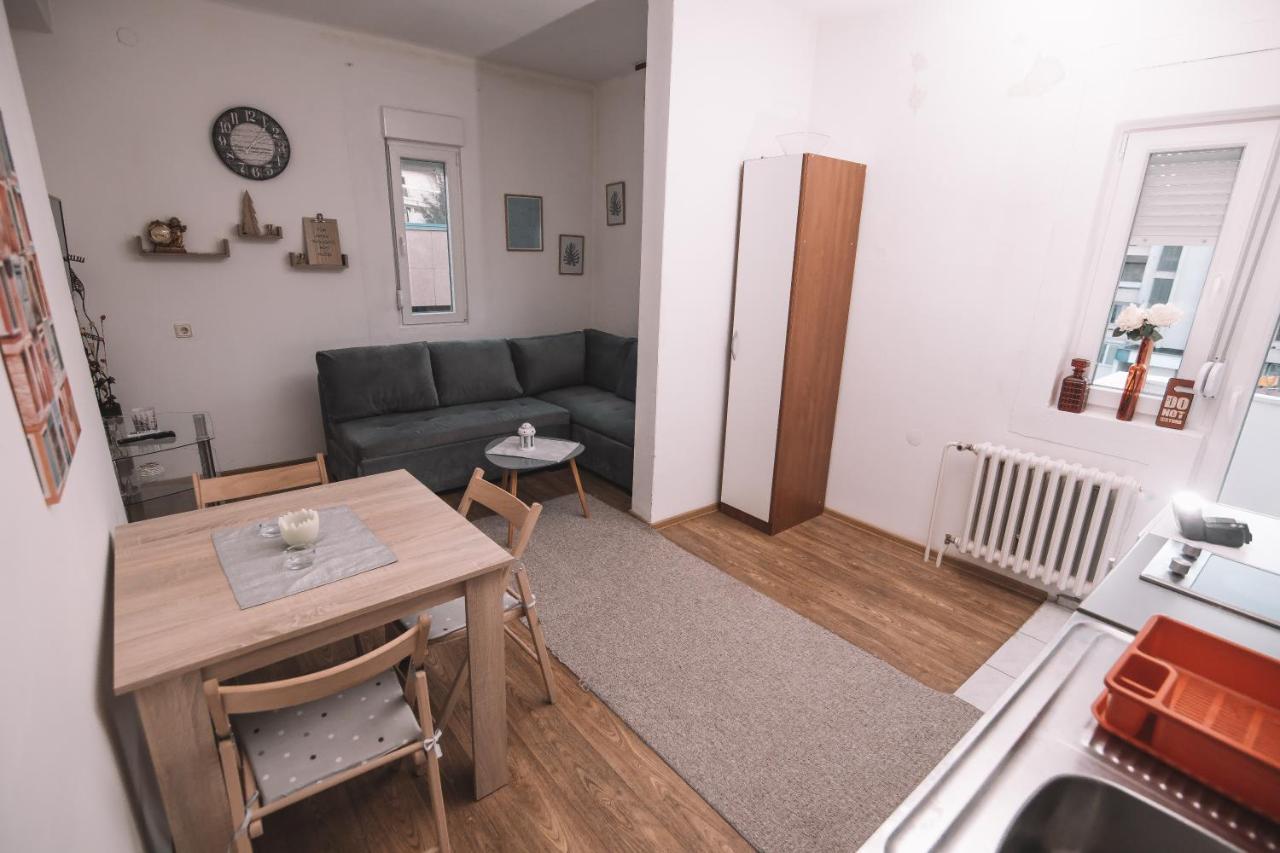 De Lux Apartment & Rooms Emilia Баня-Лука Экстерьер фото